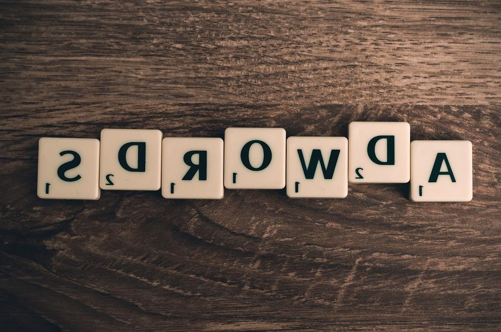 Marketingteam werkt samen aan een succesvol project